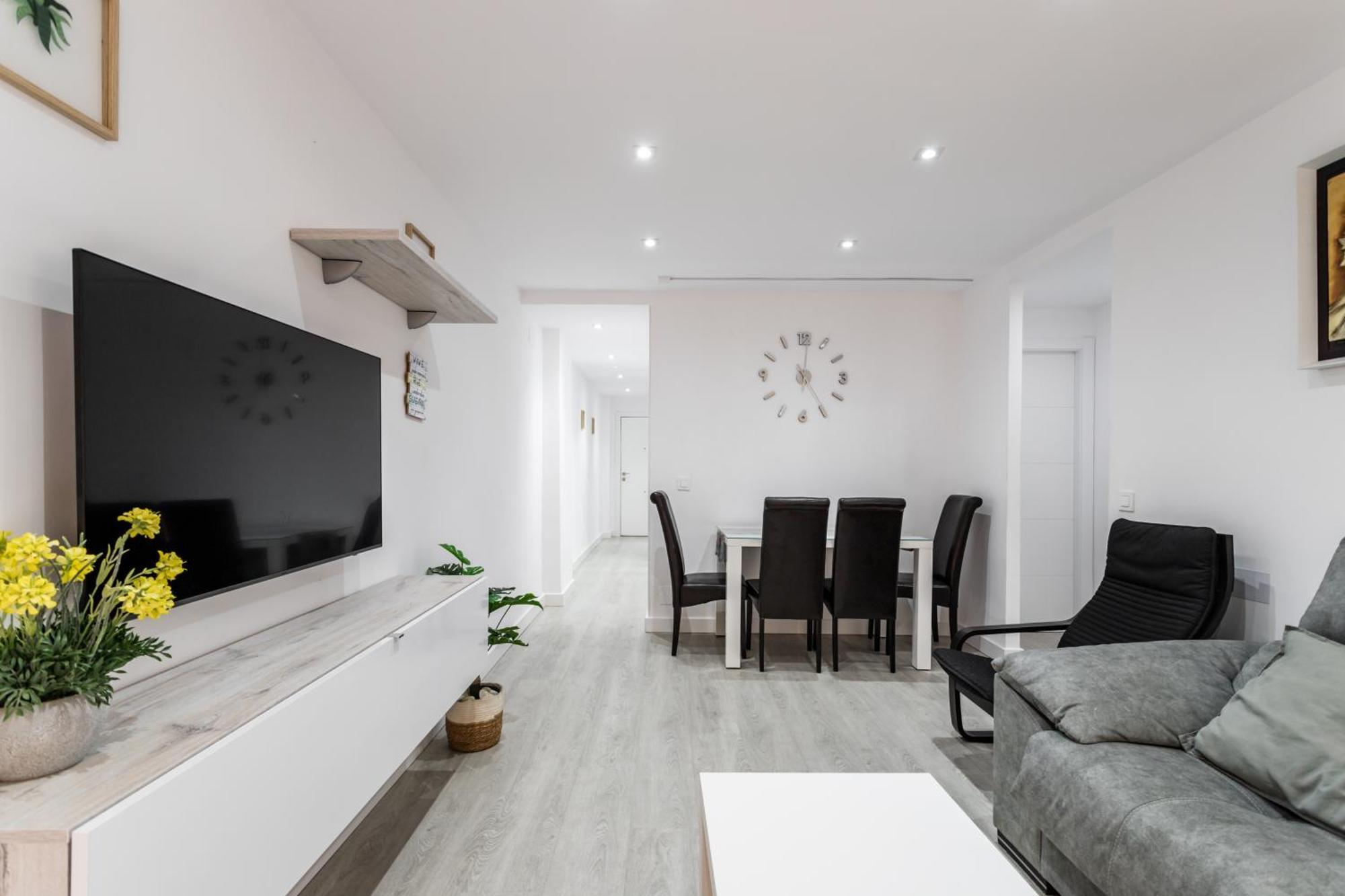 Sur Suites Principe Фуeнхирола Екстериор снимка